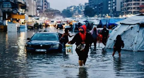 Fresh rains flood streets in war-scarred Gaza
