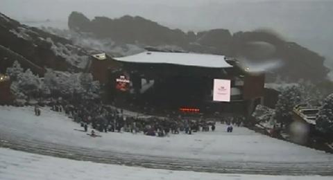 Denver's largest snowstorm since 2003 saw 81,000 people lose power, over 1,000 delayed flights