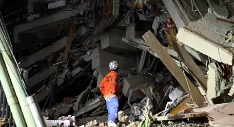 Venezuela earthquake death toll tops 4,500 as thousands remain displaced