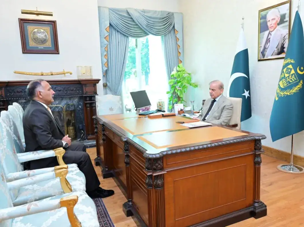 Meeting of Prime Minister Muhammad Shehbaz Sharif with Chairman NDMA Lieutenant General Inam Haider Malik