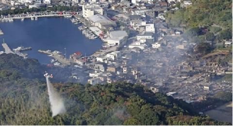 Fire razes 170 buildings in southern Japan, one missing